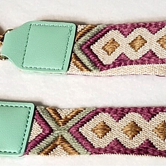 Universal Multicolor Geometric Strap - Picture 2 of 4